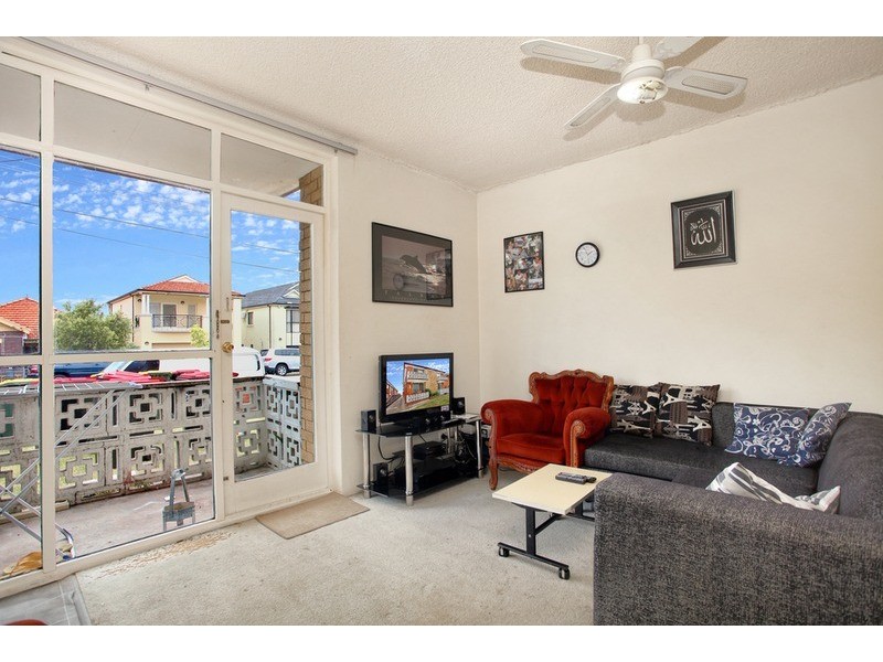 2/10 Yangoora Road, Belmore NSW 2192