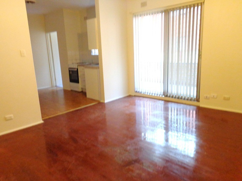 2/109 Victoria Road, Punchbowl NSW 2196