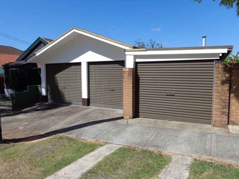 21 Station Road, Belmore NSW 2192