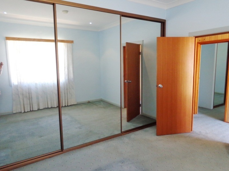 21 Station Road, Belmore NSW 2192