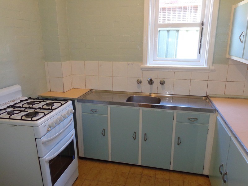 2/68 Sproule Street, Lakemba NSW 2195