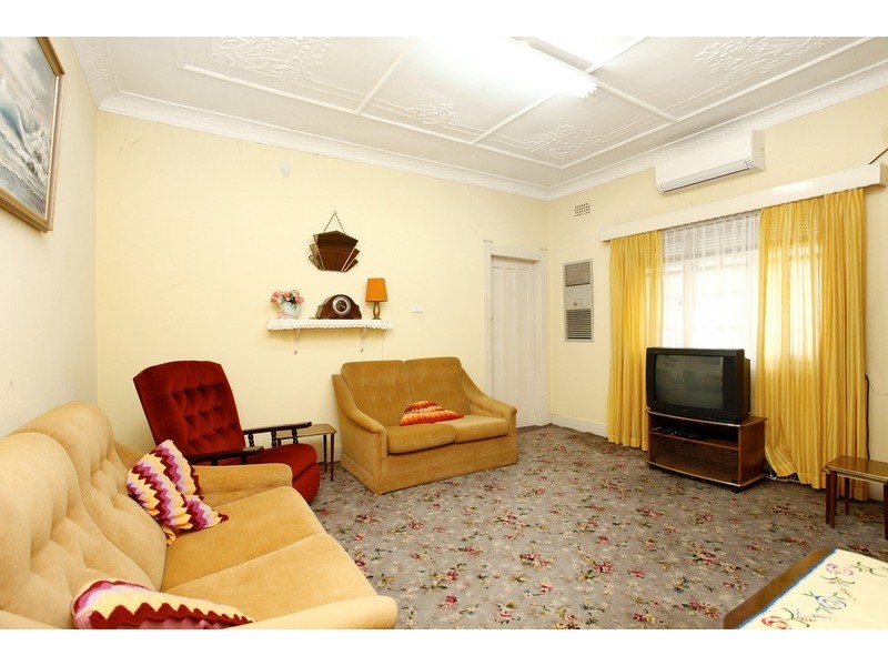 39 Tudor Street, Belmore NSW 2192