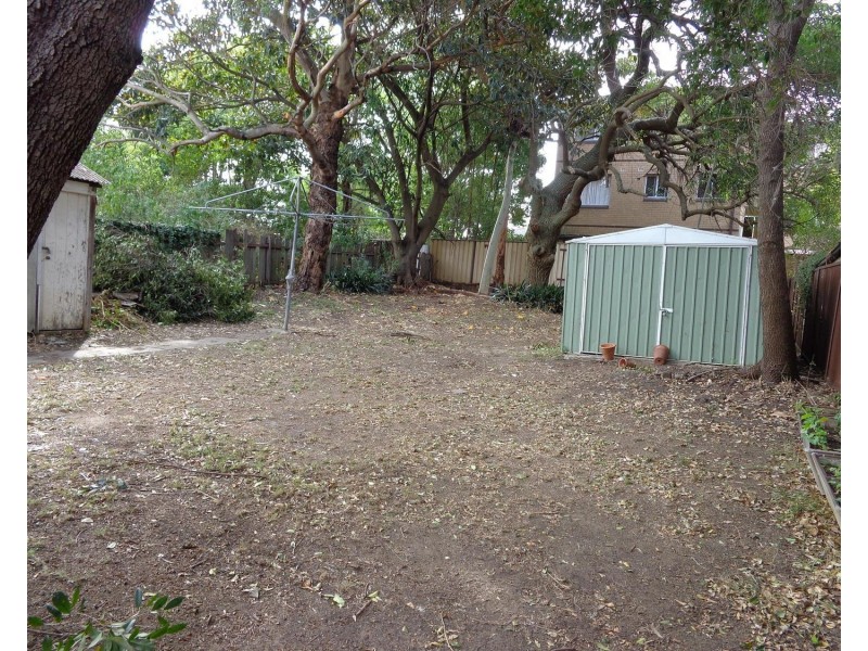 69 Railway Parade, Lakemba NSW 2195