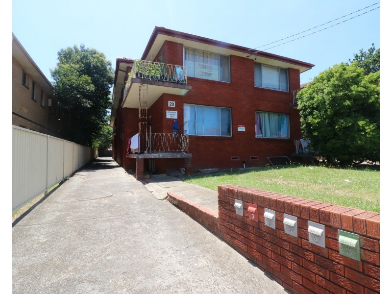 1/20 Willeroo Street, Lakemba NSW 2195
