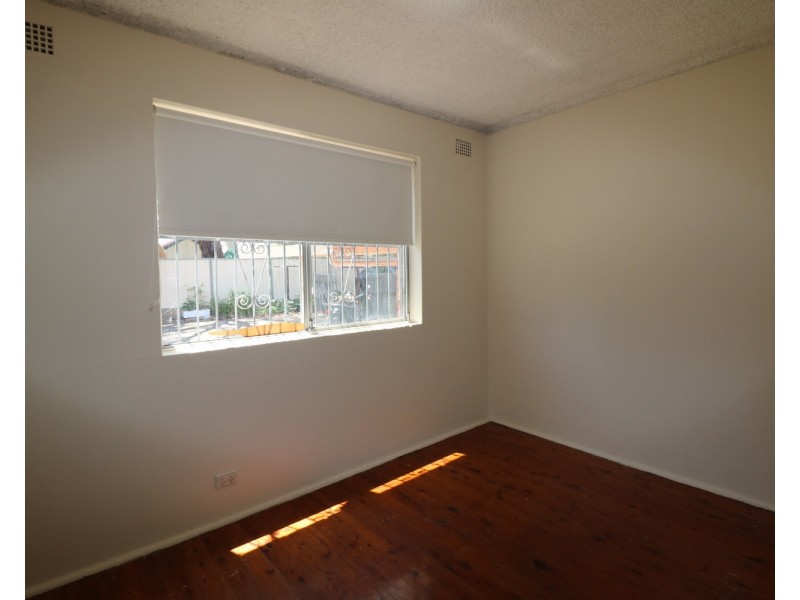 1/20 Willeroo Street, Lakemba NSW 2195