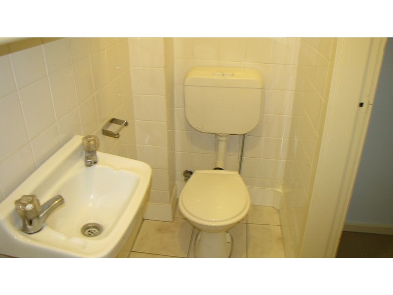 GF/26 Leylands Parade, Belmore NSW 2192