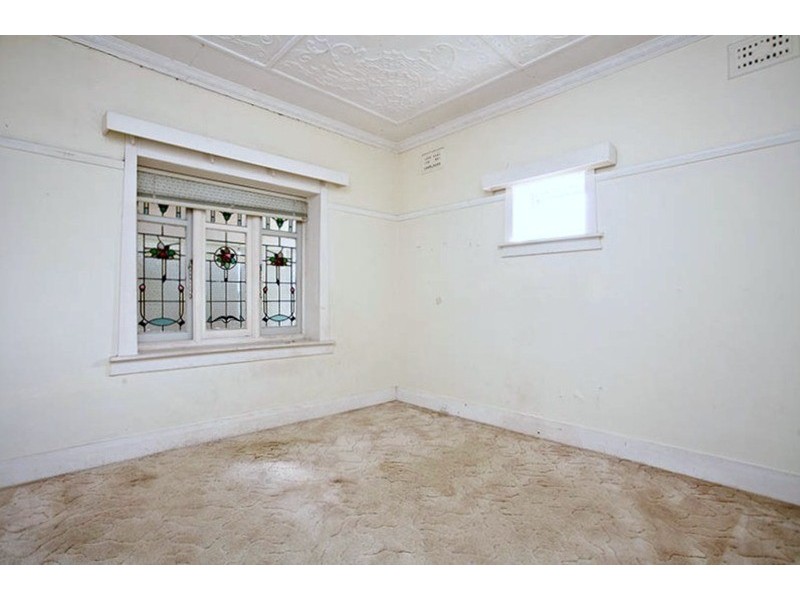 22 Bexley Road, Campsie NSW 2194