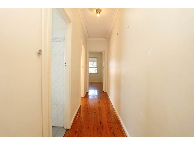 8a Brande  Street, Belmore NSW 2192