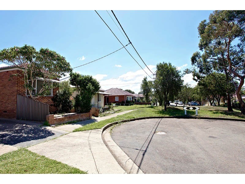 8a Brande  Street, Belmore NSW 2192