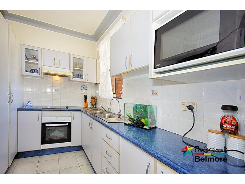 8/72 Dennis  Street, Lakemba NSW 2195