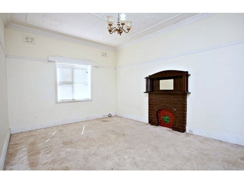 22 Bexley Road, Campsie NSW 2194