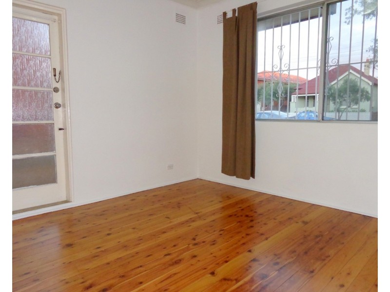 1/5 Yangoora Road, Belmore NSW 2192