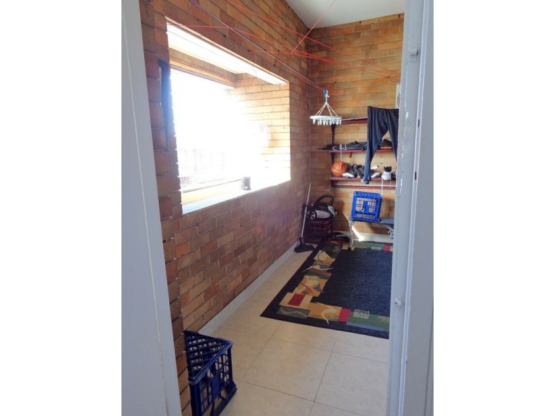 2/8 Bridge Road, Belmore NSW 2192