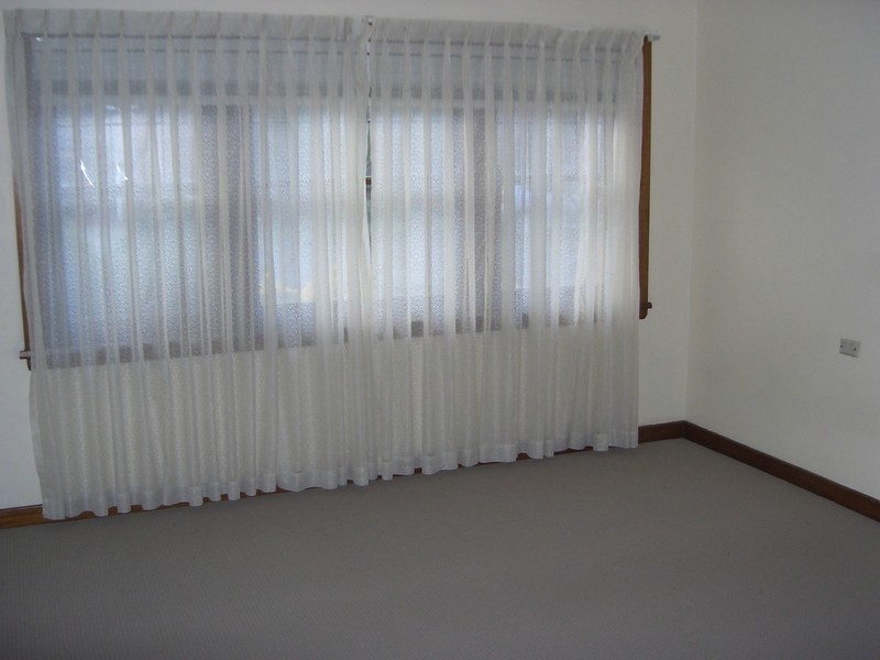 76 Paxton Avenue, Belmore NSW 2192