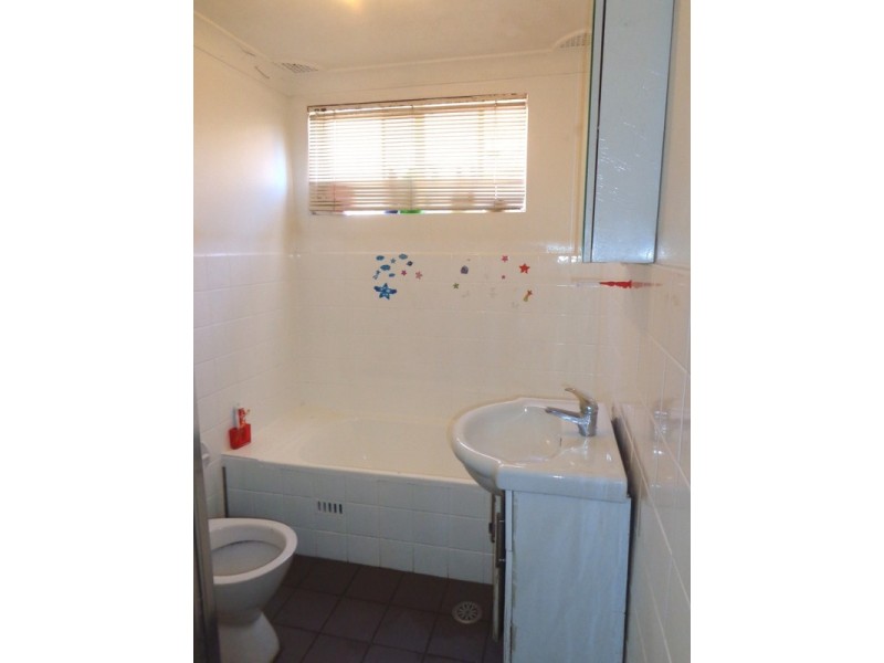 2/85 Hampden Road, Lakemba NSW 2195