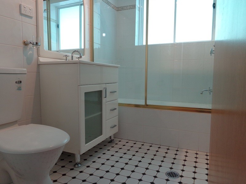 2/19 Platts Avenue, Belmore NSW 2192