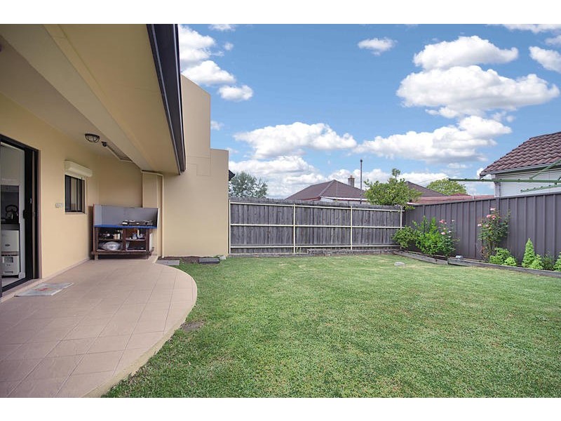 2A The Boulevarde, Belmore NSW 2192
