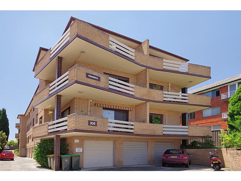 1/205 Haldon Street, Lakemba NSW 2195