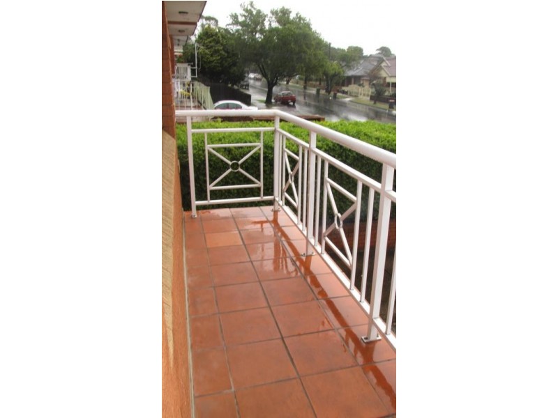 1/4 Lucerne Street, Belmore NSW 2192