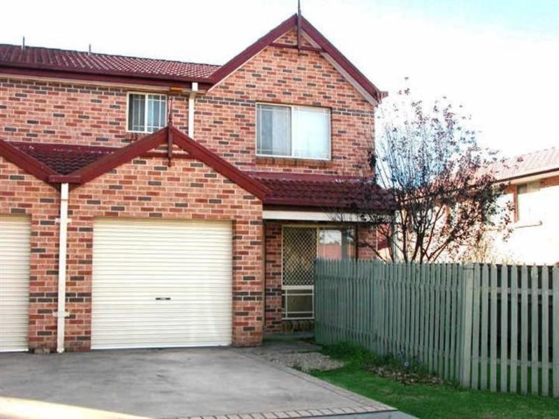 3/23 Ron Scott Circuit, Greenacre NSW 2190