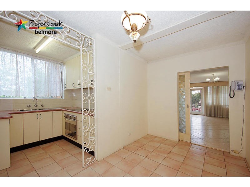 2/3 Drummond Street, Belmore NSW 2192