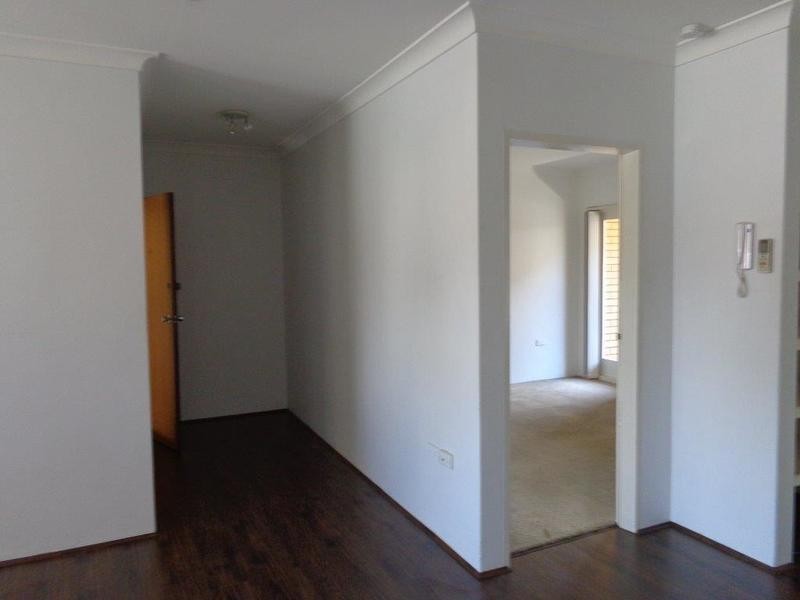 4/40 Myers Street, Roselands NSW 2196