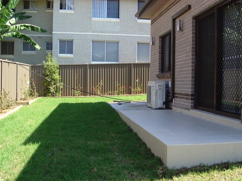 2a Hugh Street, Belmore NSW 2192