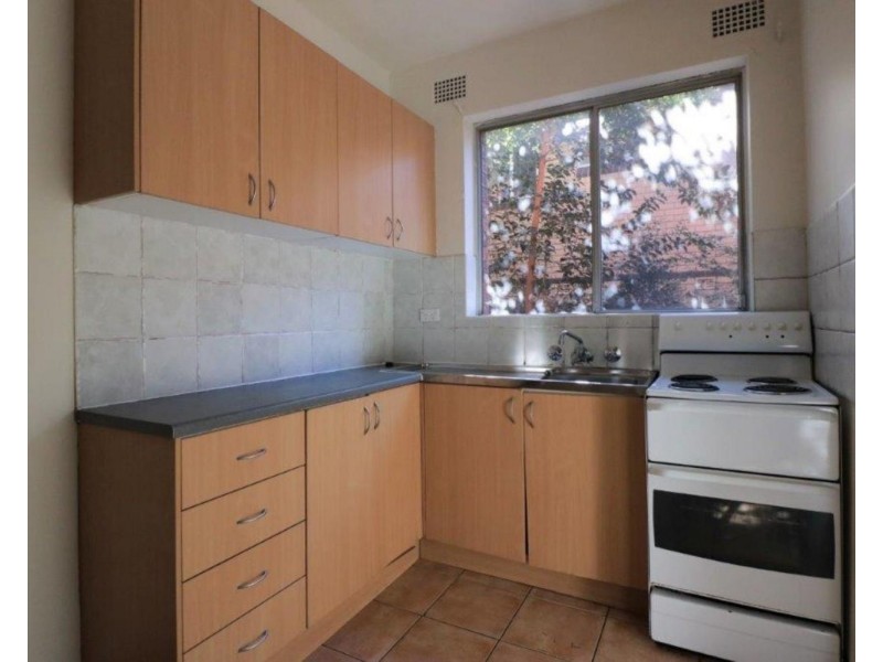 4/20 Willeroo Street, Lakemba NSW 2195