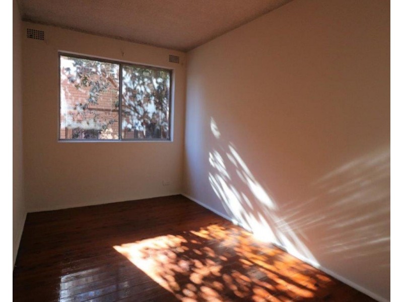 4/20 Willeroo Street, Lakemba NSW 2195