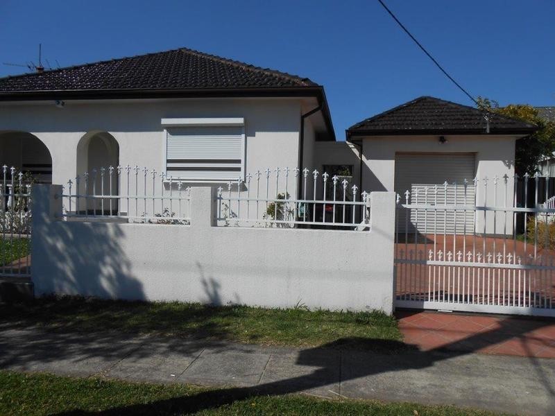 26 GF Leylands Parade, Belmore NSW 2192