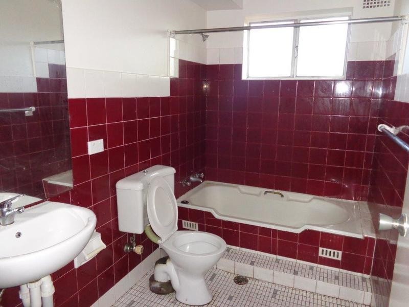 2/55 Wangee Road, Lakemba NSW 2195