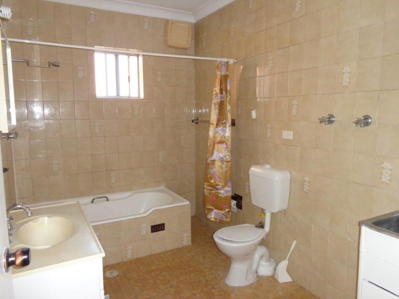 2/67 Campsie Street, Campsie NSW 2194