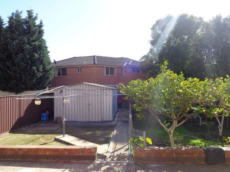 2/67 Campsie Street, Campsie NSW 2194