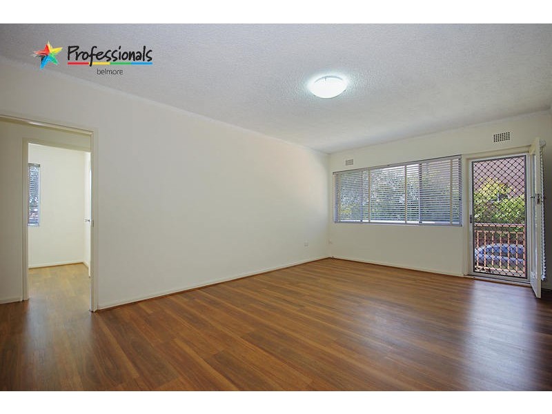 1/100 Leylands Parade, Belmore NSW 2192