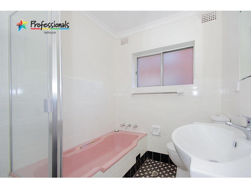 1/100 Leylands Parade, Belmore NSW 2192