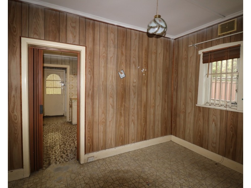 858 Canterbury Road, Roselands NSW 2196