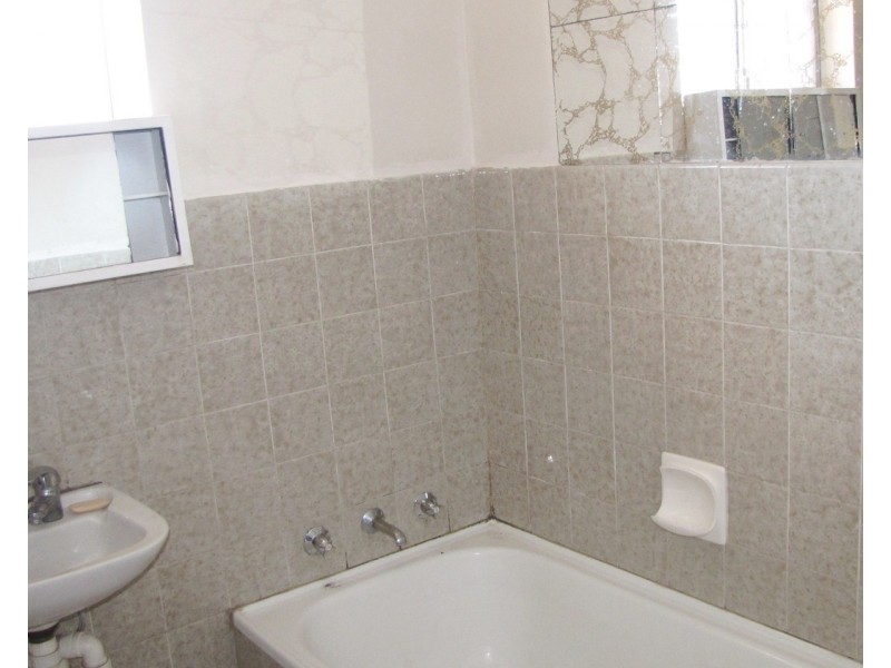 6/11 Phillip Street, Roselands NSW 2196