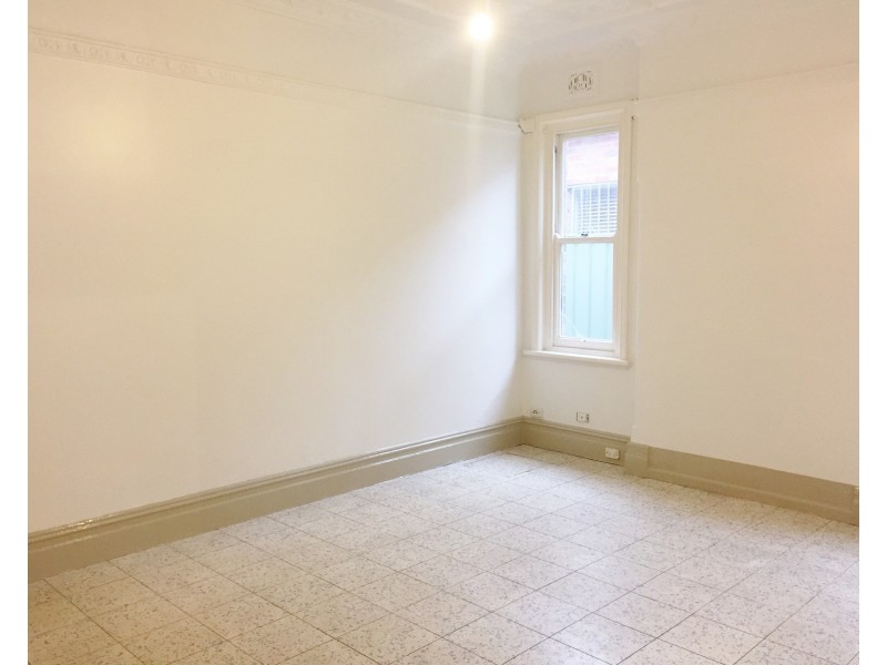 2/68 Sproule Street, Lakemba NSW 2195