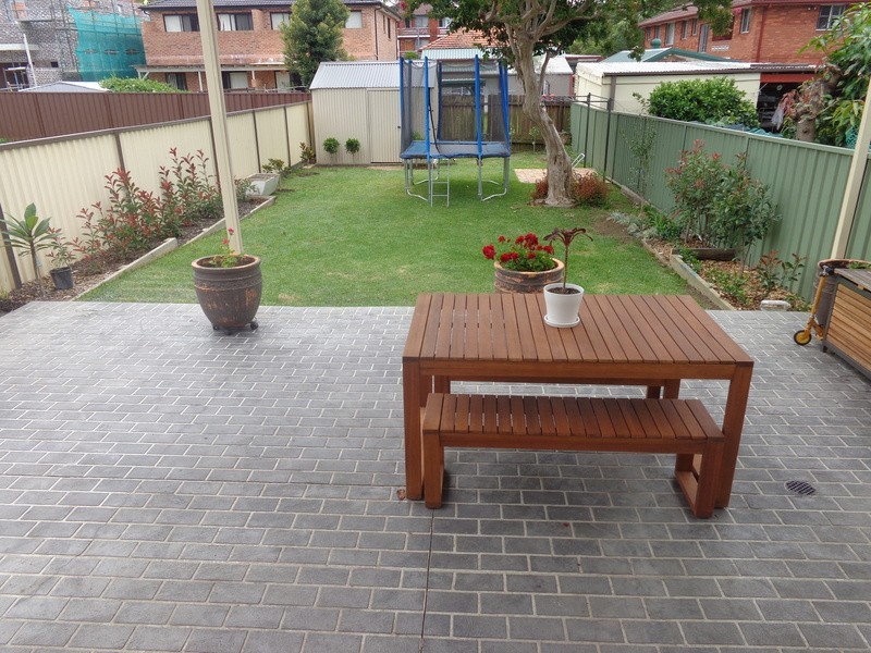 17 Lucerne Street, Belmore NSW 2192