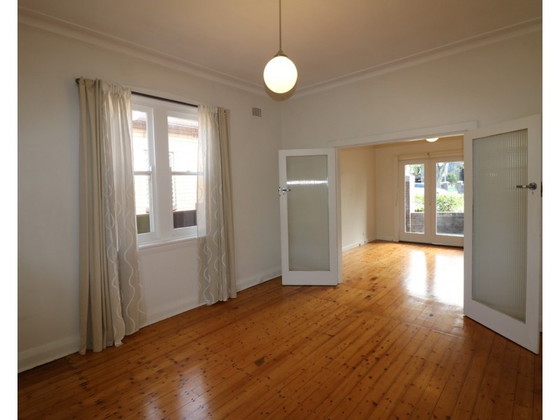 4 Kennedy Avenue, Belmore NSW 2192