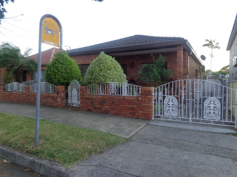 7 Tudor Street, Belmore NSW 2192
