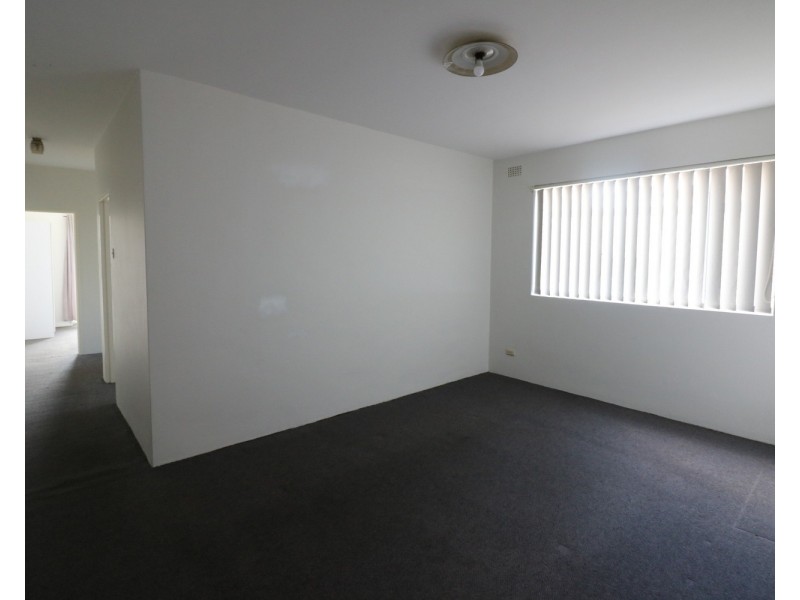 2/70 Macdonald Street, Lakemba NSW 2195