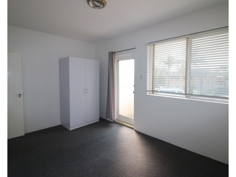 2/70 Macdonald Street, Lakemba NSW 2195