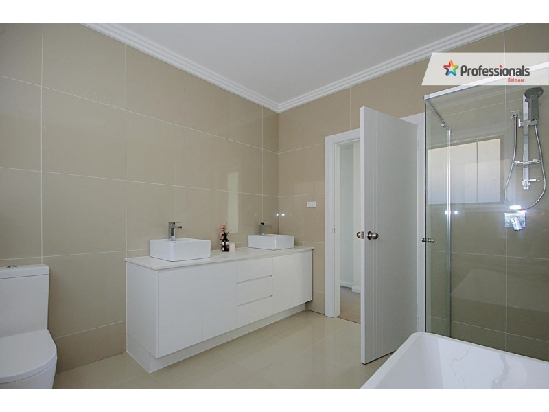 130a Eagleview Road, Minto NSW 2566
