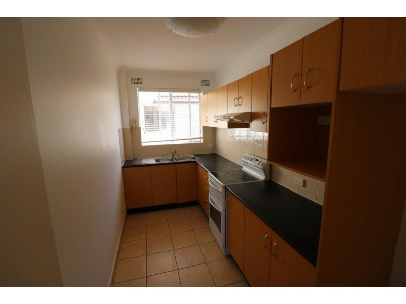 8/110 Leylands Parade, Belmore NSW 2192