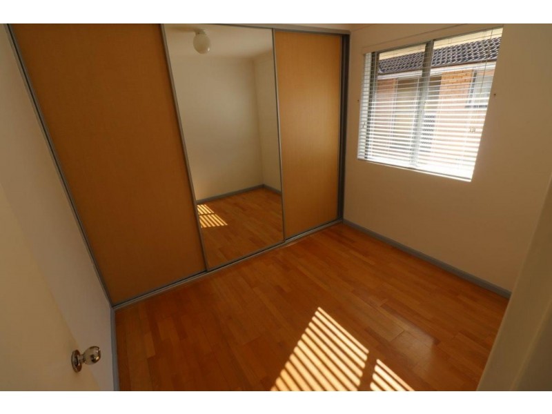 8/110 Leylands Parade, Belmore NSW 2192