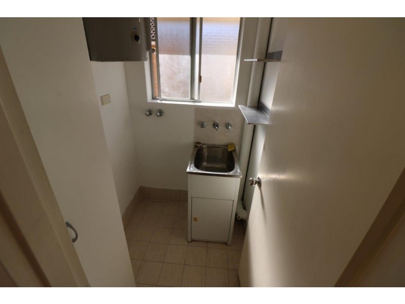 8/110 Leylands Parade, Belmore NSW 2192