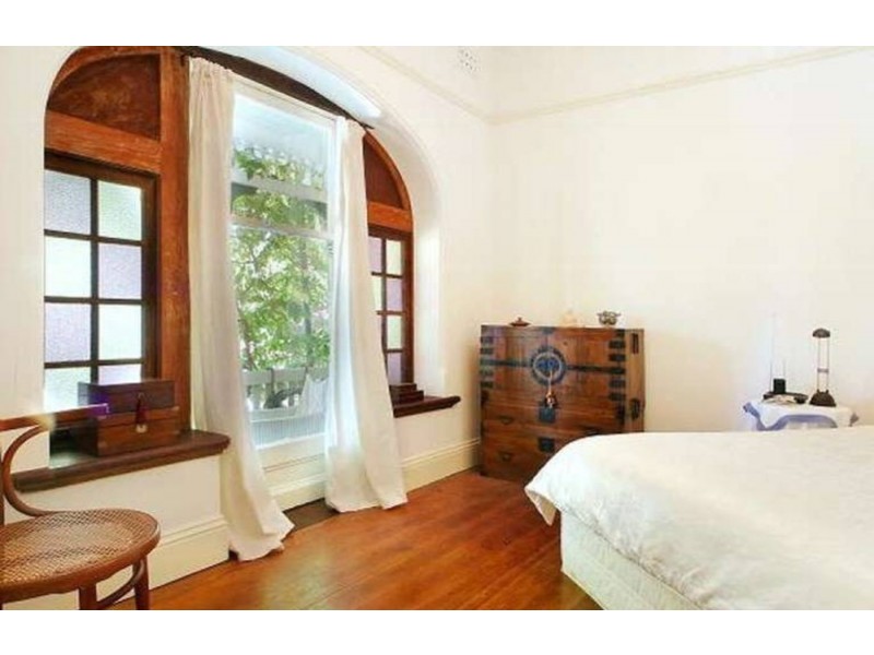 8 Bennett Street, Newtown NSW 2042