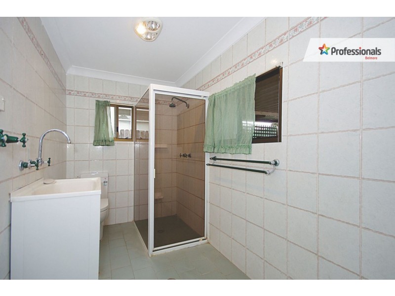 2 Pearl Avenue, Belmore NSW 2192