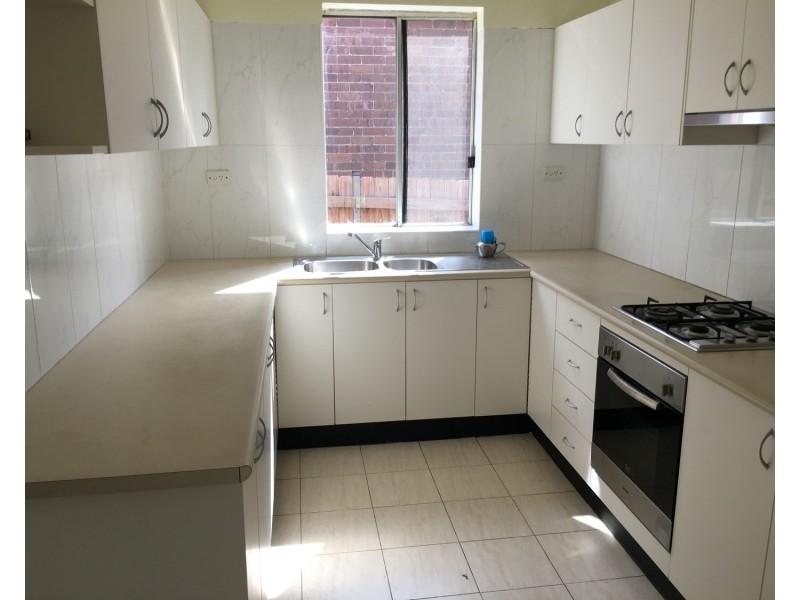 33 Yangoora Road, Belmore NSW 2192